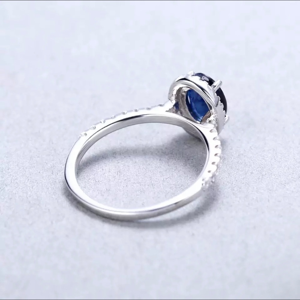 1.66Ct NATURAL SAPPHIRE RING - Picture 3 of 5